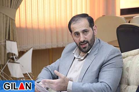 سالاری از رییس جمهور که بالاتر نیست، چرا تحمل انتقادها را ندارد!؟ / از وزیر کشور و دولت روحانی باید پرسید امثال دکتر نجفی در گیلان چه ایرادی داشتند که یک غیر بومی را استاندار ما کردند!؟ / نگاه سالاری به نمایندگان گیلان خطی و جناحی است / نجفی اگرچه تمام و کمال سیاست های دولت را در گیلان اجرا می کرد اما با همه جریان های سیاسی استان نیز تعامل داشت / نجفی را فردی اخلاقمدار و تعاملگرا و سالاری را استاندار عده و جریانی خاص دیده ام