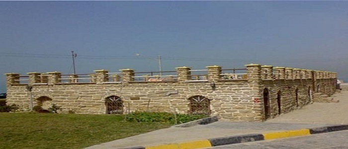 معرفی آثار تاریخی و جاذبه های گردشگری استان بوشهر/بازار سنتی بوشهر، کوه نمکی جاشک، خلیج نایبند، آب انبار قوام معرفی آثار تاریخی و جاذبه های گردشگری استان بوشهر/بازار سنتی بوشهر، کوه نمکی جاشک، خلیج نایبند، آب انبار قوام