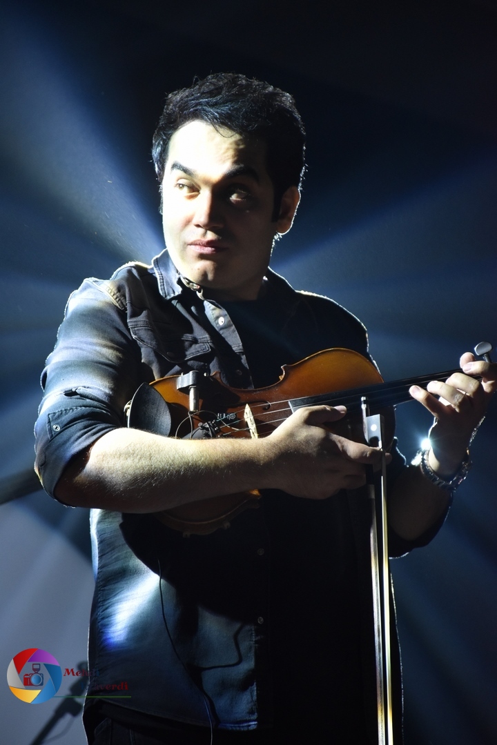 تصاویری از کنسرت روزبه بمانی در ارومیه