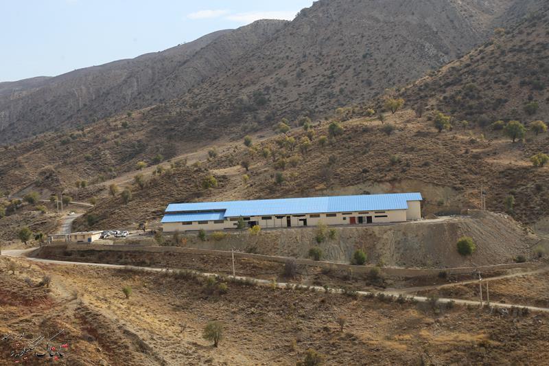 تعیین تکلیف سه پروژه اقتصاد مقاومتی کهگیلویه و بویراحمد / دانش بنیان های داخلی به جای شرکت های خارجی / خلع ید پیمانکار ضعیف در گچساران + تصاویر
