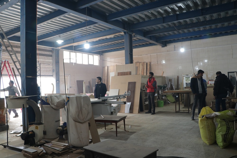 کمک به توسعه اقتصادی و اجتماعی کشور از طریق توسعه بخش تعاون و فراهم نمودن زمینه های عدالت اجتماعی محور اصلی فعالیت بانک توسعه تعاون است