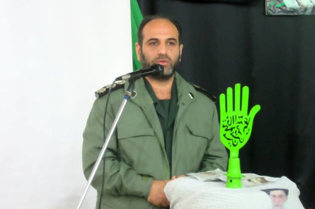 امروز دشمن برای عبور از خلیج فارس به ما التماس می‌کند