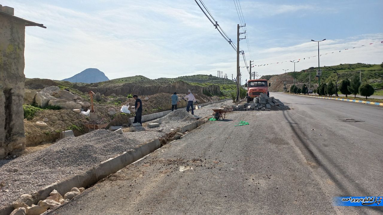 اولویت شهرداری و شورای ششم زیبا کردن ورودی شهر است/فاز دوم ساماندهی ورودی شهر لنده آغاز شد+تصاویر اولویت شهرداری و شورای ششم زیبا کردن ورودی شهر است/فاز دوم ساماندهی ورودی شهر لنده آغاز شد+تصاویر