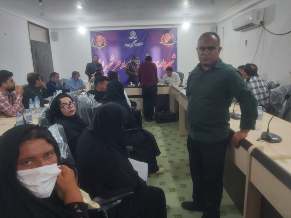 چه زبان هایی که باید از موحد عذر خواهی کنند..!/+تصاویر