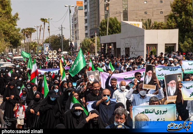 مردم هرمزگان خواستار برخورد با اغتشاشگران وحمایت از تنظیم کنندگان برقراری امنیت در استان وکشور شدند + عکس