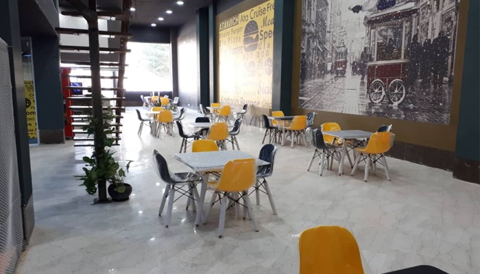 ماجراهای عجیب و غریب فست فودها در دنیا ماجراهای عجیب و غریب فست فودها در دنیا