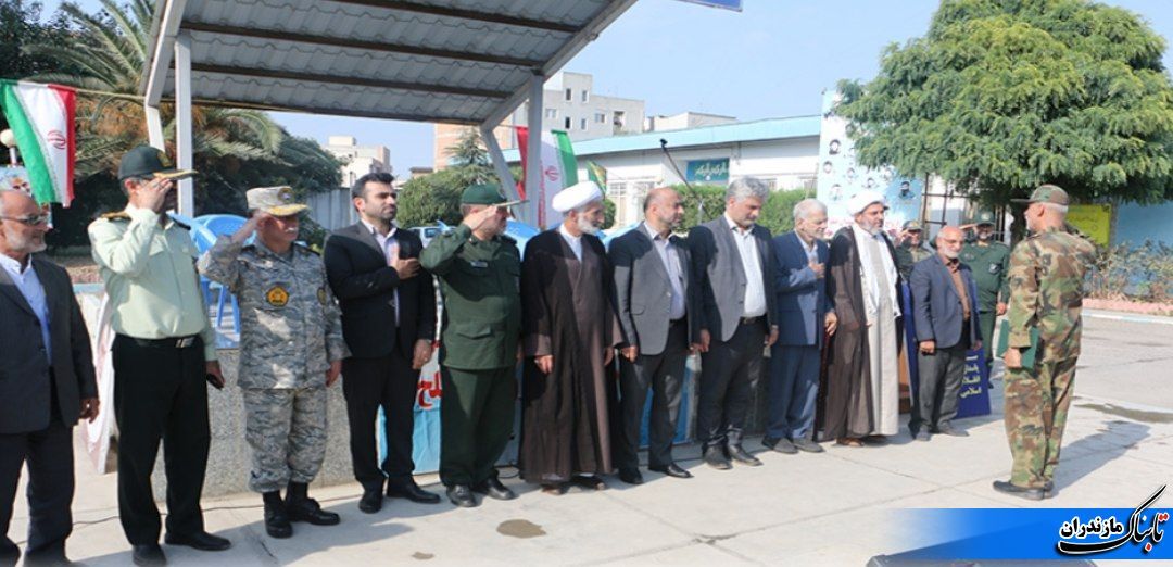 نگذاریم ایثار، مقاومت و ایستادگی ملت ما فراموش شود