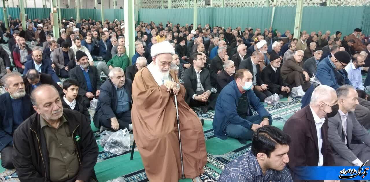 با تقویت تولید داخلی و مشارکت مردم می&zwnj;توان مشکل اقتصادی کشور را حل کرد