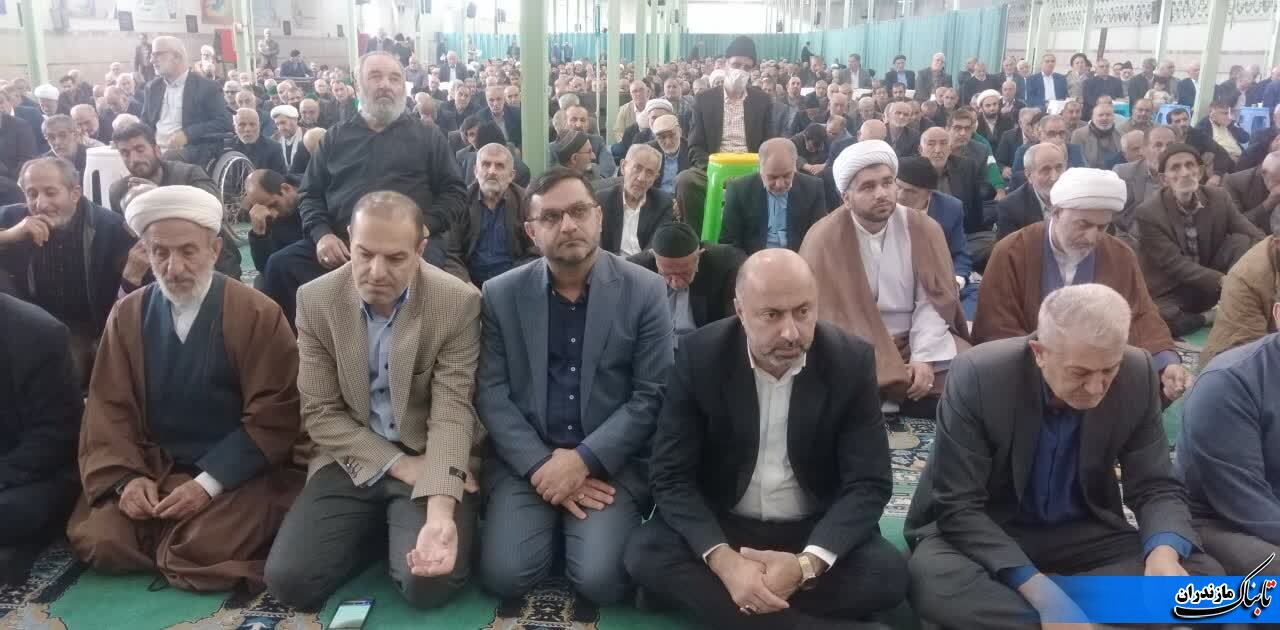 با تقویت تولید داخلی و مشارکت مردم می&zwnj;توان مشکل اقتصادی کشور را حل کرد