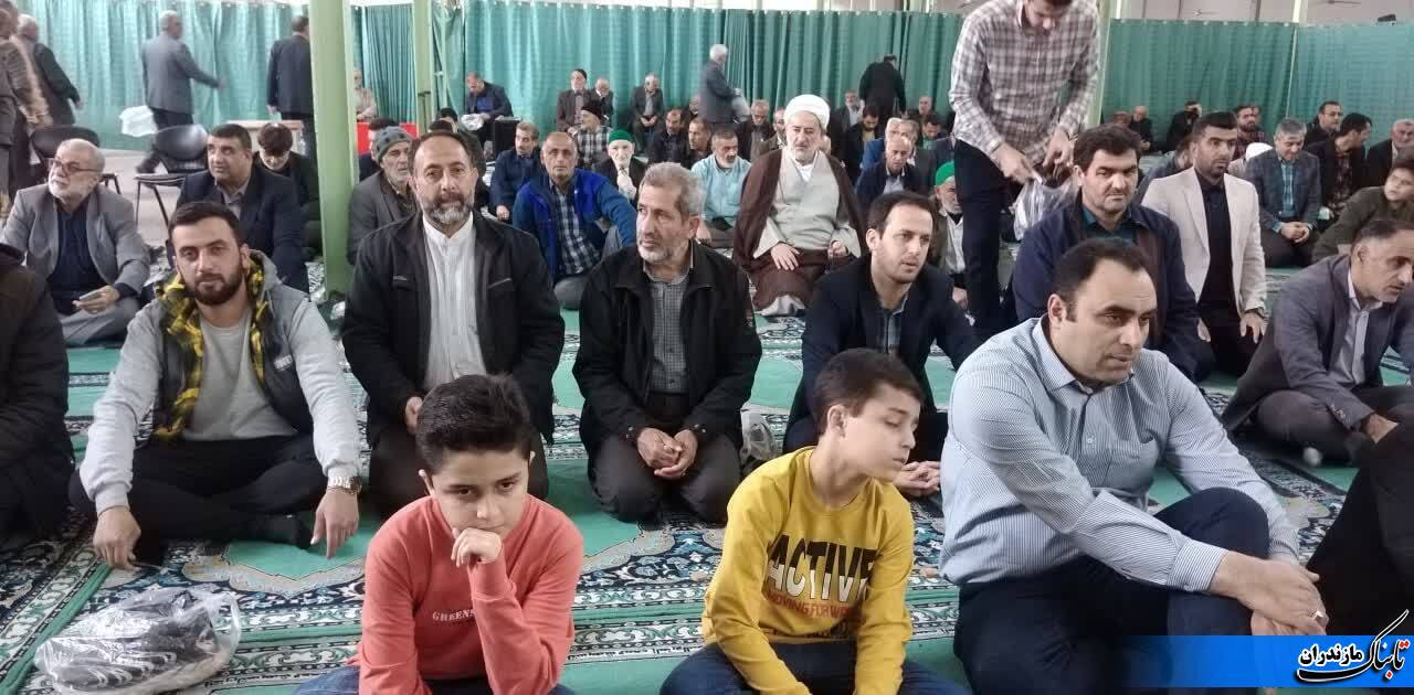 با تقویت تولید داخلی و مشارکت مردم می&zwnj;توان مشکل اقتصادی کشور را حل کرد