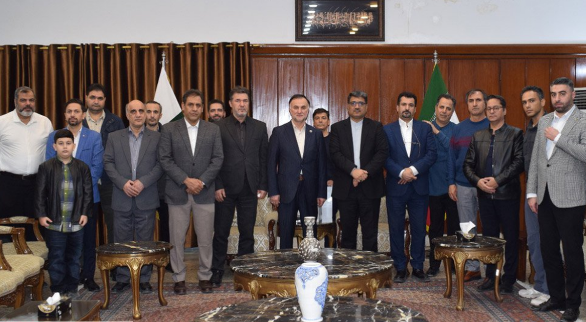 دستگاه دیپلماسی از فعالیتهای برون مرزی اقتصادی حمایت کند دستگاه دیپلماسی از فعالیتهای برون مرزی اقتصادی حمایت کند