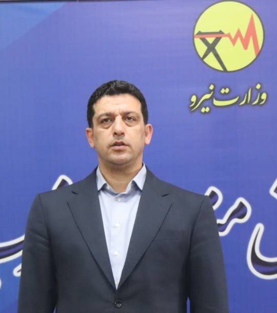 برق منطقهای غرب دارای ۲۲ مشترک مستقیم صنایع سنگین است