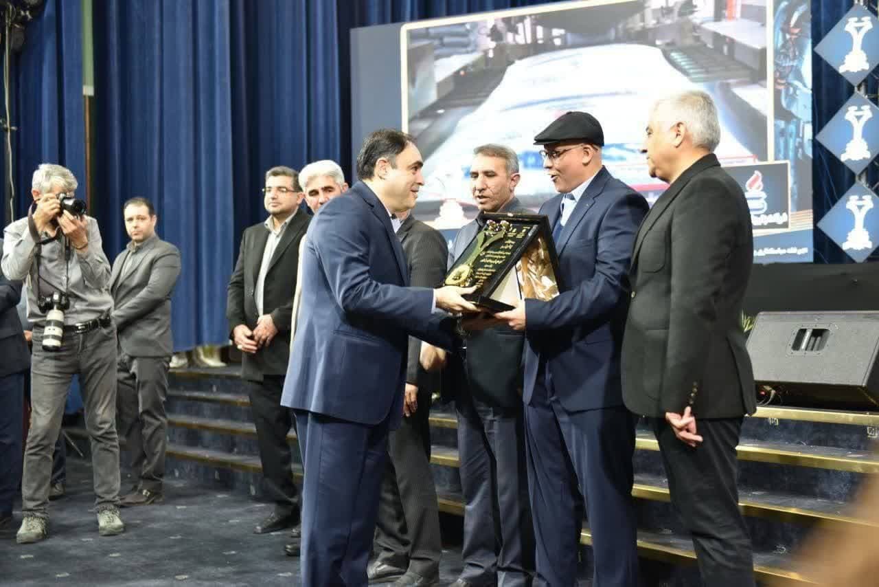 پتروشیمی تبریز، پیشتاز در حمایت از حقوق مصرفکنندگان/ کسب تندیس افتخارآمیز هفتمین همایش تجلیل از برترینها پتروشیمی تبریز، پیشتاز در حمایت از حقوق مصرفکنندگان/ کسب تندیس افتخارآمیز هفتمین همایش تجلیل از برترینها