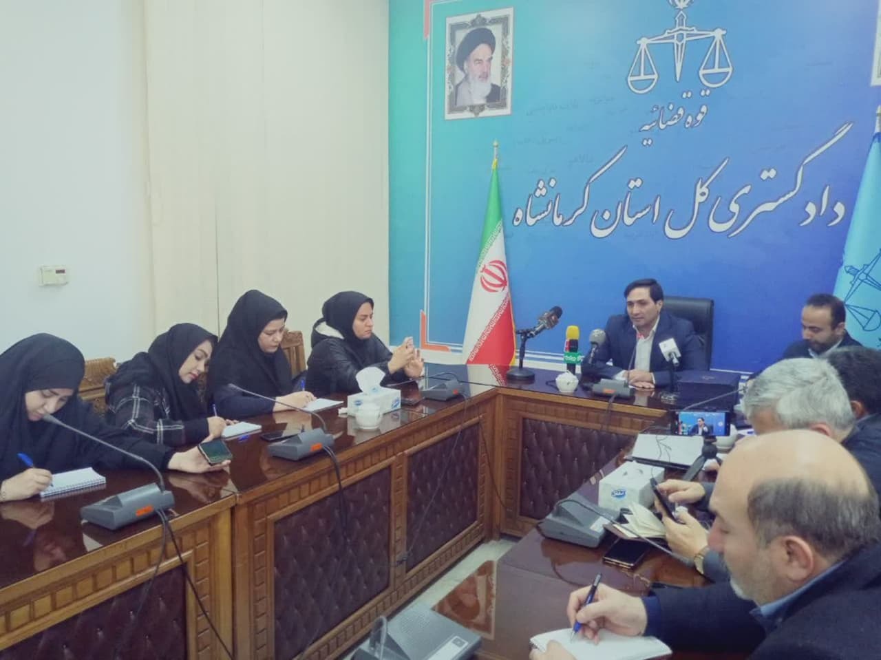 رسانهها در خط مقدم مبارزه با مواد مخدر قرار دارند