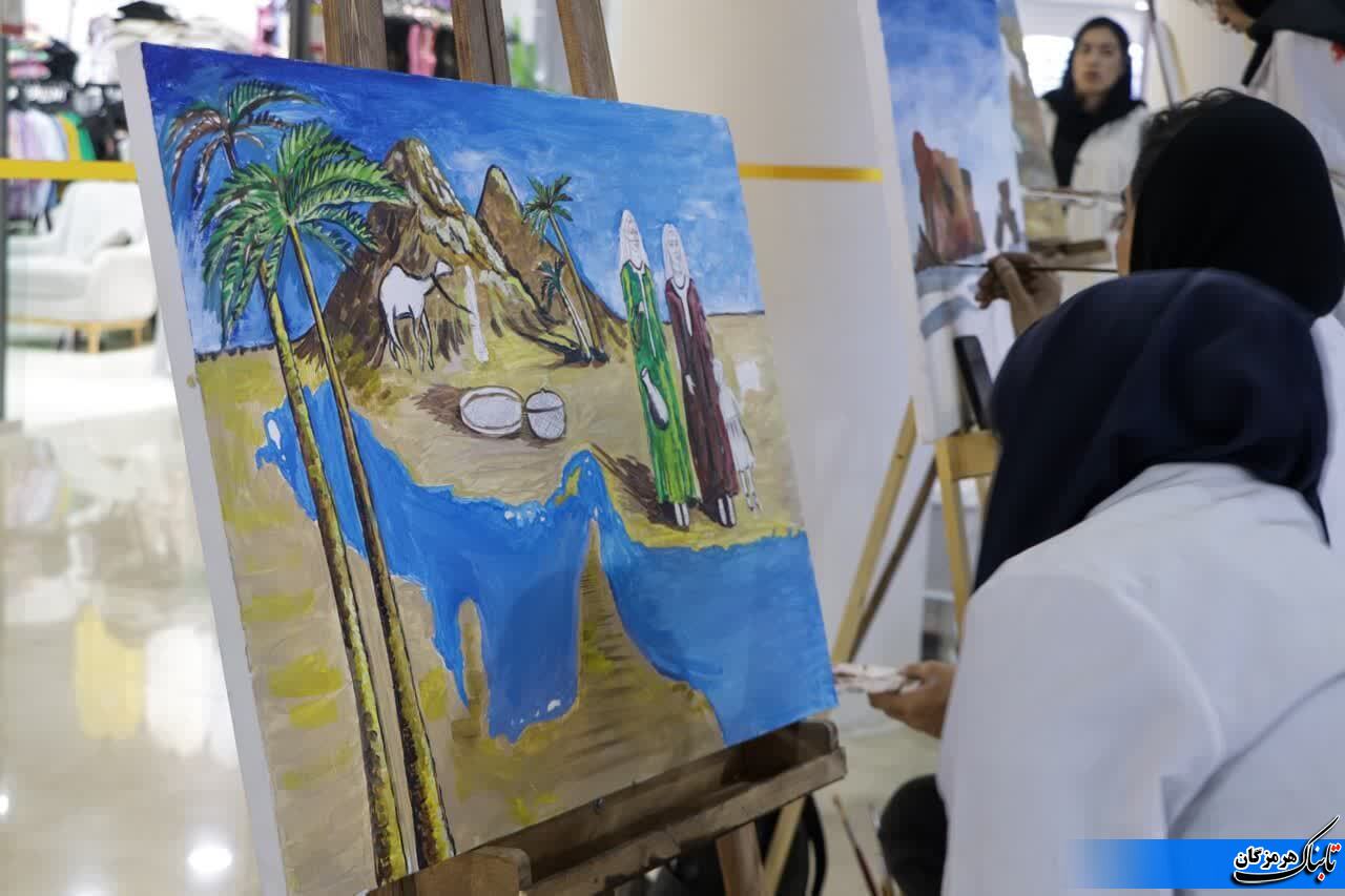 هنرنمایی نقاشان قشمی در جشنواره ملی خلیج فارس