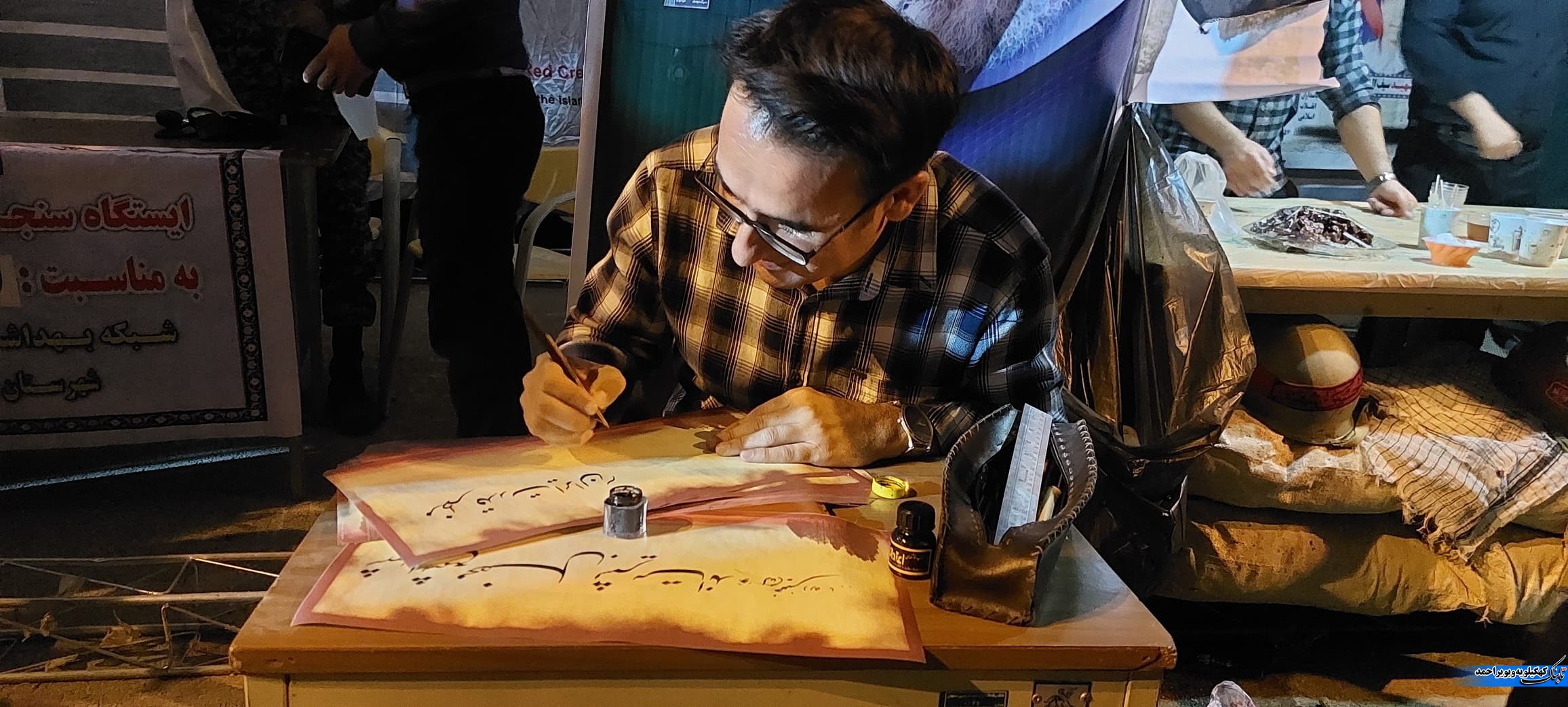 از طراحی سیمای شهید شاخص کشور تا روایتی زیبا از پایان ۲۵ سال انتظار مادر شهید و رونمایی از رمان های بانوان هنرمند+فیلم و تصویر از طراحی سیمای شهید شاخص کشور تا روایتی زیبا از پایان ۲۵ سال انتظار مادر شهید و رونمایی از رمان های بانوان هنرمند+فیلم و تصویر