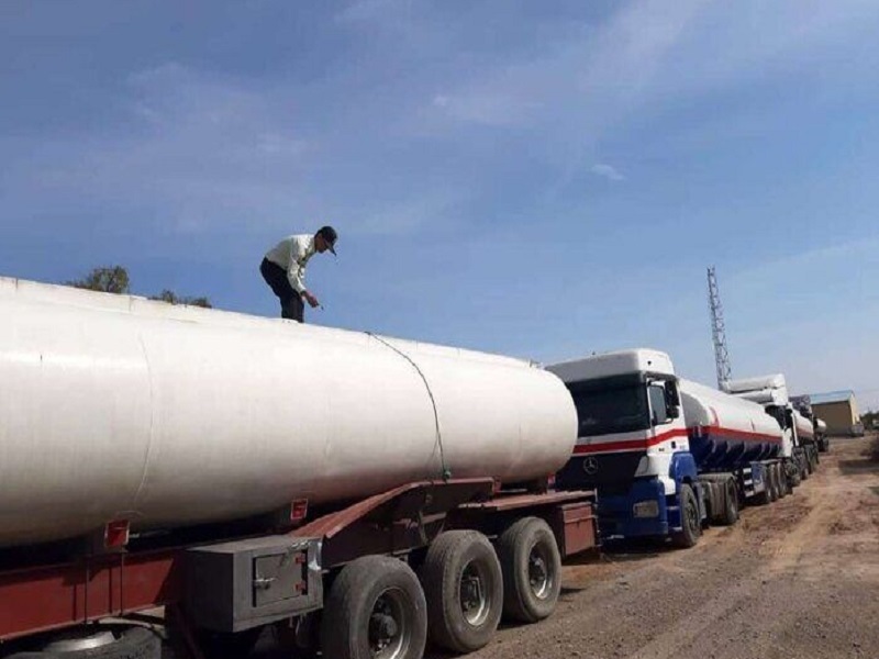 کشف ۷۷هزار لیتر سوخت قاچاق در مرز پرویزخان قصر شیرین