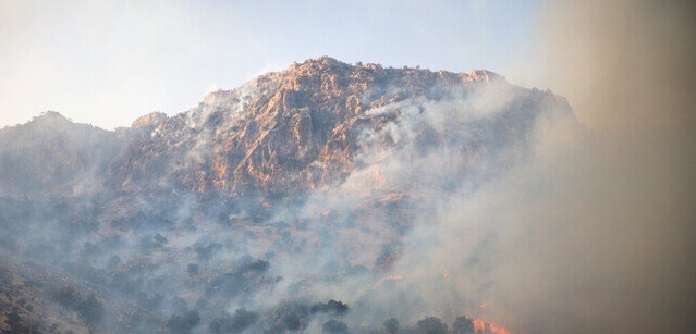 خائیز در آتش می‌سوزد / احتمال دخالت انسانی/ تهدید روستای فیلگاه