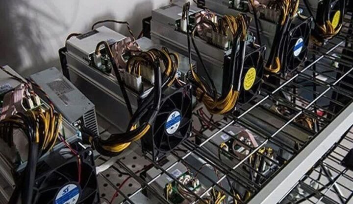 کشف و جمعآوری ۱۷۶ دستگاه غیرمجاز استخراج رمز ارز
