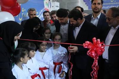 افتتاح دومین جشنواره عزت و پیشرفت و نمایشگاه تخصصی ورزش استان همدان