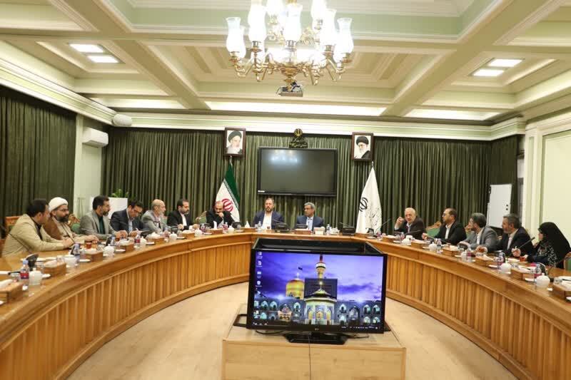 به کارگیری همه ظرفیت‌ها در راستای ساماندهی مشکلات مشهد ضروی است