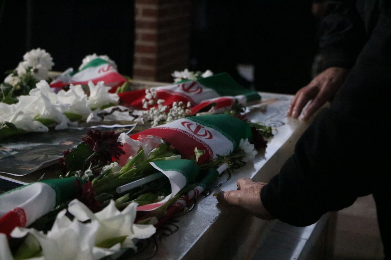 عزاداری ایام فاطمیه و سالروز شهادت میرزا کوچک جنگلی در رشت برگزار شد/ صدوسومین سالگرد میرزاکوچک با حضور شهید خوشنام نورانی شد+تصاویر