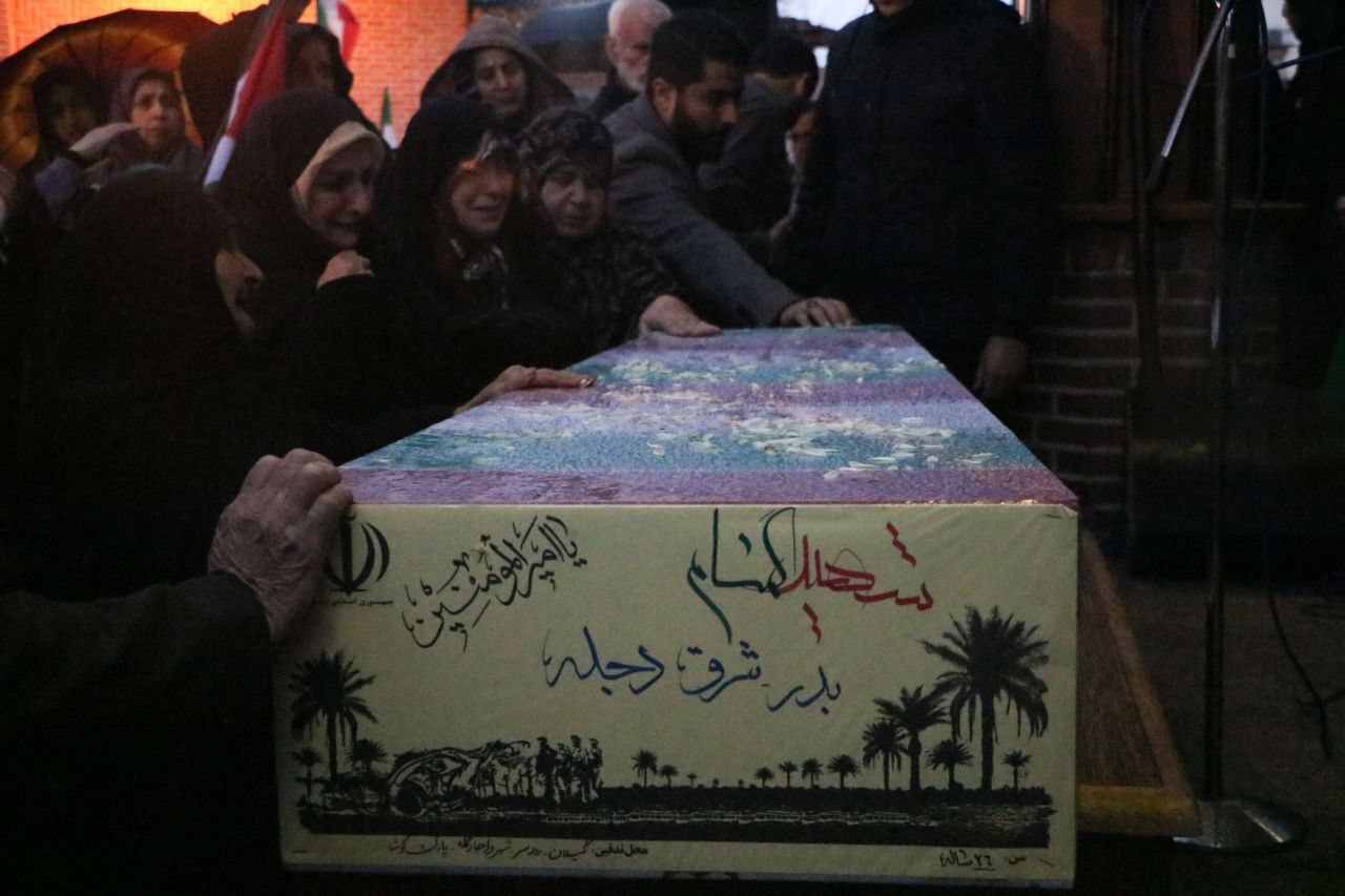 عزاداری ایام فاطمیه و سالروز شهادت میرزا کوچک جنگلی در رشت برگزار شد/ صدوسومین سالگرد میرزاکوچک با حضور شهید خوشنام نورانی شد+تصاویر