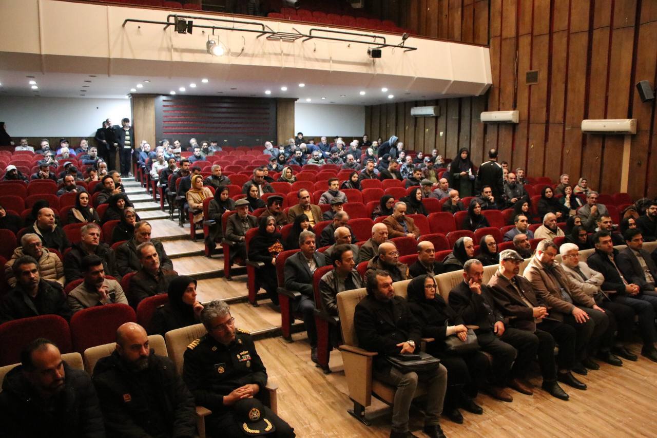 مراسم تشییع پیکر زندهیاد حسین توشه در رشت برگزار شد مراسم تشییع پیکر زندهیاد حسین توشه در رشت برگزار شد