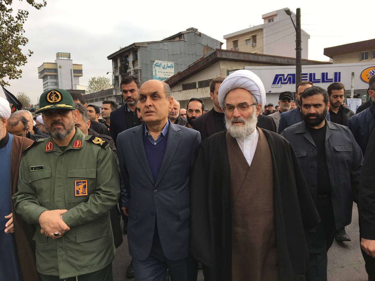 تشییع پیکرهای ۶ شهید گمنام و ۳ مدافع امنیت تشییع پیکرهای ۶ شهید گمنام و ۳ مدافع امنیت