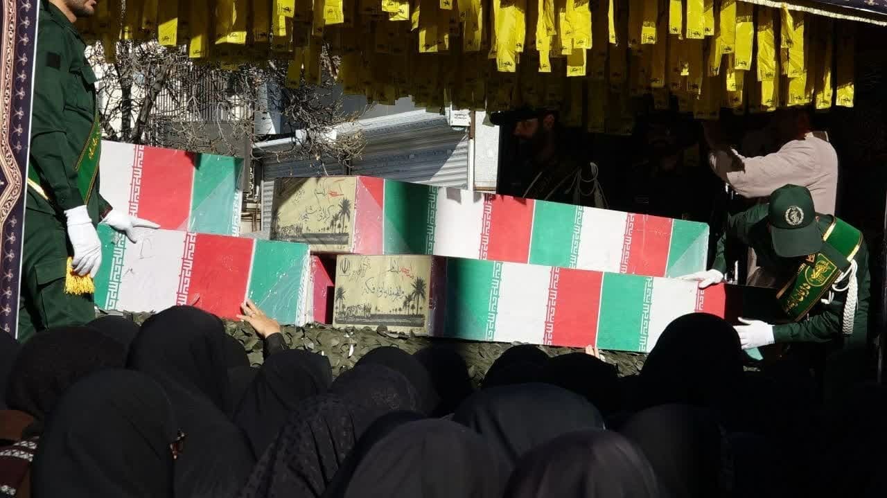 پیروی از شهدا و حفظ ارزش‌های انقلاب، راهی به سوی ظهور امام زمان (عج) است