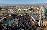گزارش تصویری-نماز عید بندگی در سومین حرم اهل بیت (ع) اقامه شد