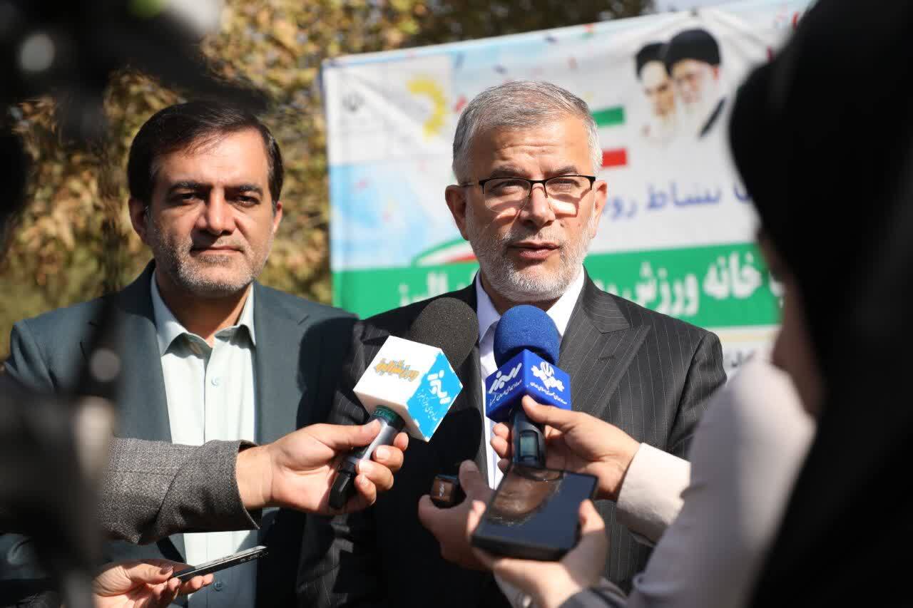 اجرای ۱۴۰۰ برنامه ورزشی در هفته تربیت بدنی/ ورزشگاه ۶۵۰۰ نفری کرج در آستانه بهرهبرداری اجرای ۱۴۰۰ برنامه ورزشی در هفته تربیت بدنی/ ورزشگاه ۶۵۰۰ نفری کرج در آستانه بهرهبرداری