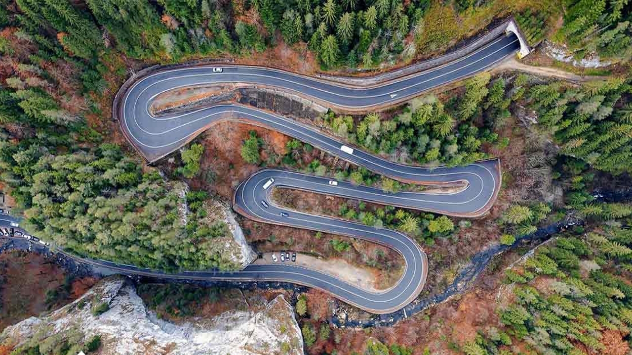 محور کرج- چالوس در مسیر گردشگری محور کرج- چالوس در مسیر گردشگری