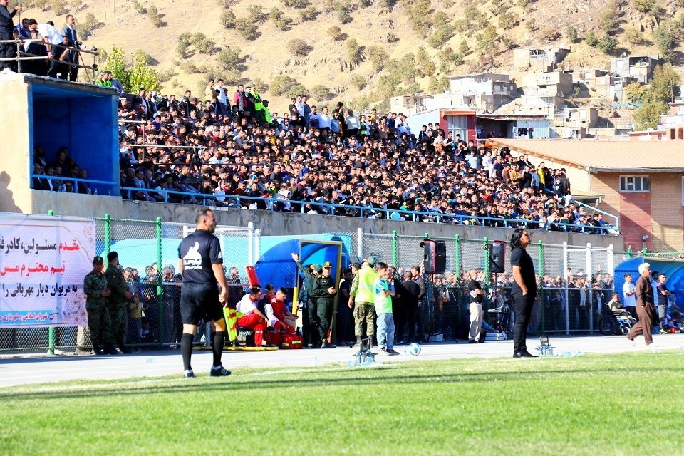 پایان تلخ نماینده کردستان در جام حذفی؛ شهرداری مریوان با بازی قابلتحسین از رقابتها کنار رفت + تصاویر پایان تلخ نماینده کردستان در جام حذفی؛ شهرداری مریوان با بازی قابلتحسین از رقابتها کنار رفت + تصاویر