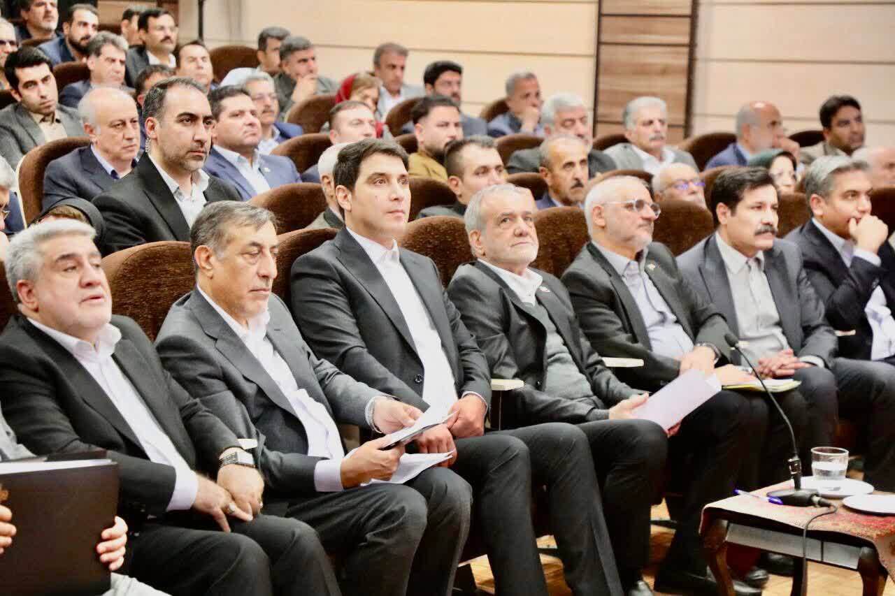 کردستان میتواند دروازه صادرات فناوری ایران به اقلیم کردستان باشد کردستان میتواند دروازه صادرات فناوری ایران به اقلیم کردستان باشد