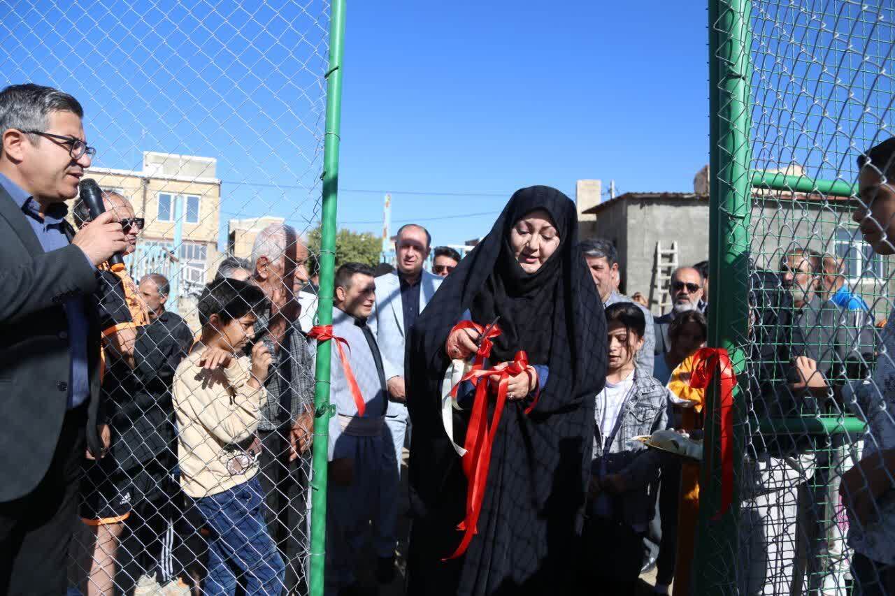 زمین چمن مصنوعی روستای علیآباد مشیر دهگلان افتتاح شد زمین چمن مصنوعی روستای علیآباد مشیر دهگلان افتتاح شد