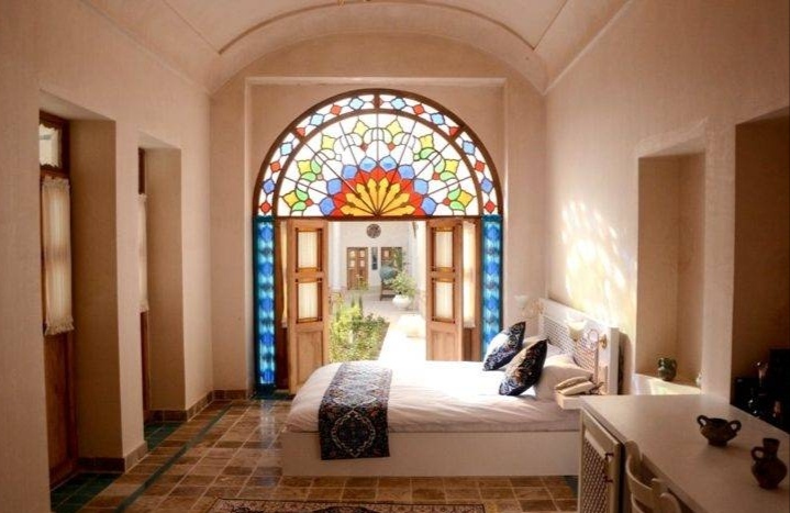 در هفتماهه امسال مجوز ۲۰ خانه مسافر در همدان صادر شد/عکس داخل متن کوچیک است در هفتماهه امسال مجوز ۲۰ خانه مسافر در همدان صادر شد/عکس داخل متن کوچیک است