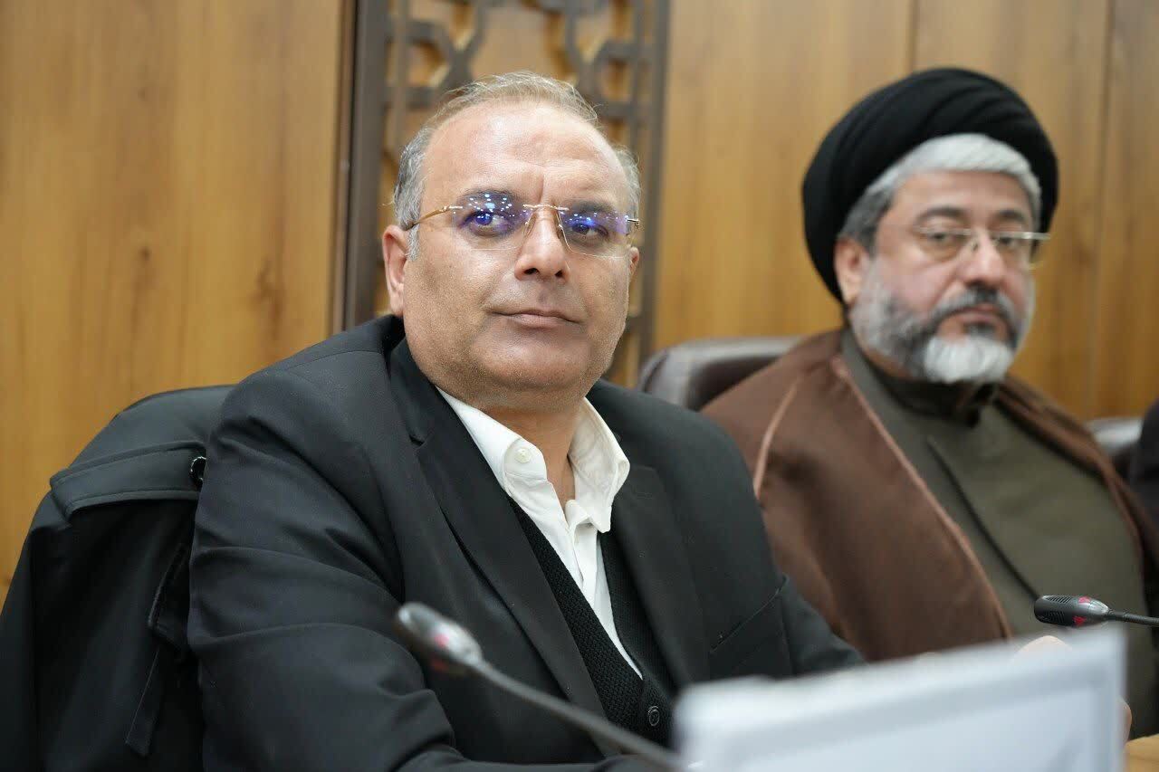 ضرورت اصلاح قوانین منابع طبیعی/ تلاش استاندار لرستان زمینه حضور مسئولان در استان را فراهم کرد ضرورت اصلاح قوانین منابع طبیعی/ تلاش استاندار لرستان زمینه حضور مسئولان در استان را فراهم کرد