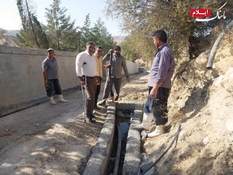 کشف انشعابات عجیب با قطر ۱۱۰میلی متری آب در ایلام کشف انشعابات عجیب با قطر ۱۱۰میلی متری آب در ایلام