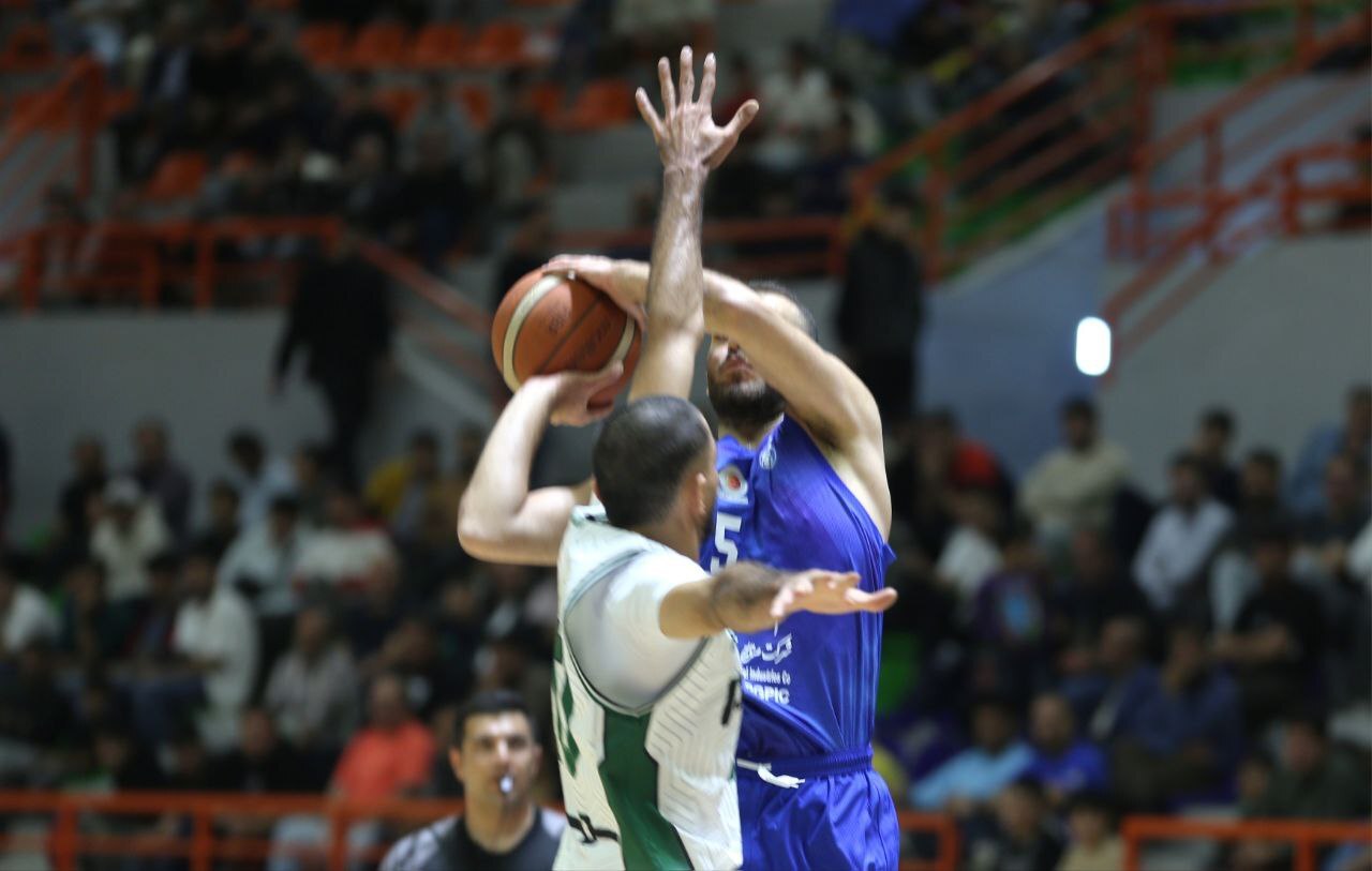 از قول تا عمل استاندار کردستان؛ سالن ۶ هزارنفری گولان تکمیل شد/ گفتوگوهای تابناک با مسئولان و ورزشیها در حاشیه مسابقه بسکتبال + فیلم از قول تا عمل استاندار کردستان؛ سالن ۶ هزارنفری گولان تکمیل شد/ گفتوگوهای تابناک با مسئولان و ورزشیها در حاشیه مسابقه بسکتبال + فیلم