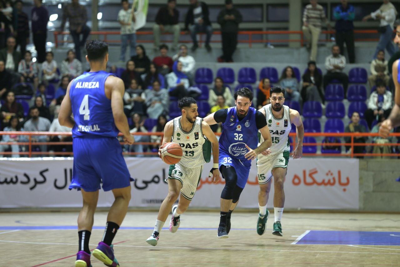 از قول تا عمل استاندار کردستان؛ سالن ۶ هزارنفری گولان تکمیل شد/ گفتوگوهای تابناک با مسئولان و ورزشیها در حاشیه مسابقه بسکتبال + فیلم از قول تا عمل استاندار کردستان؛ سالن ۶ هزارنفری گولان تکمیل شد/ گفتوگوهای تابناک با مسئولان و ورزشیها در حاشیه مسابقه بسکتبال + فیلم