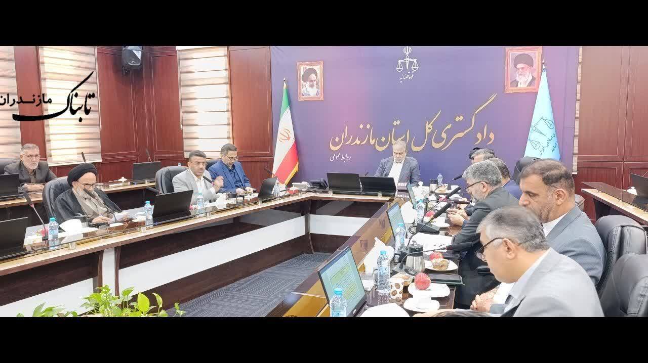 شناسایی و برخورد با ۴۴ هزار واحد صنفی فاقد پروانه در مازندران شناسایی و برخورد با ۴۴ هزار واحد صنفی فاقد پروانه در مازندران